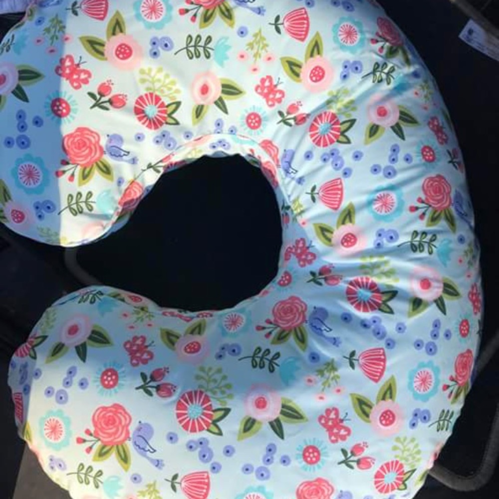 Boppy pillow